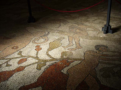 mosaico pavimentale nella basilica di otranto